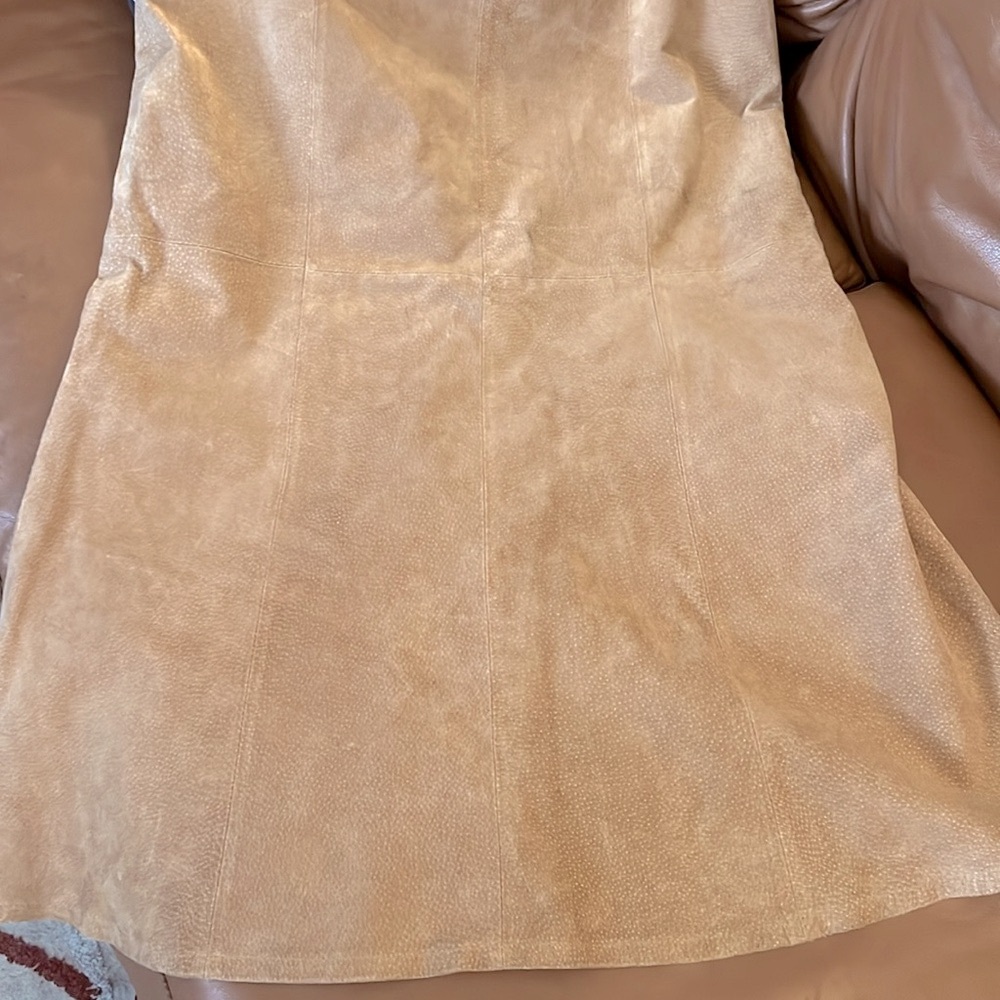 A.M.I. 100% LEATHER LONG TAN SKIRT Size 10 - Picture 4 of 10